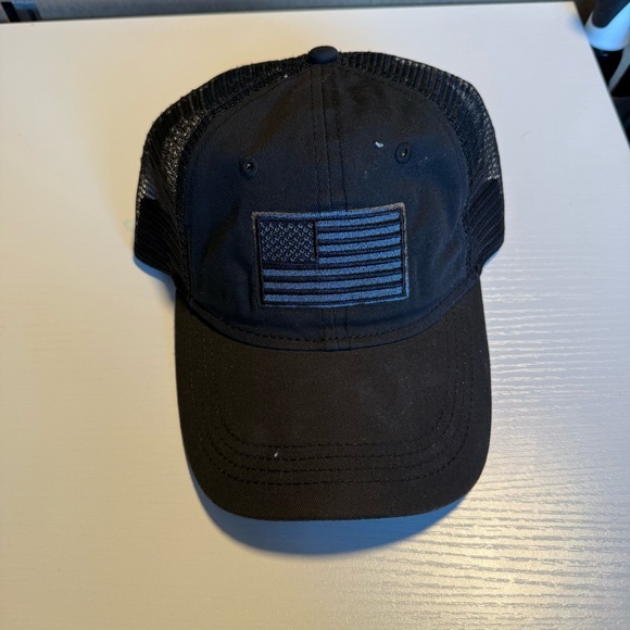 Other - Black Mesh Cap with Silver Flag